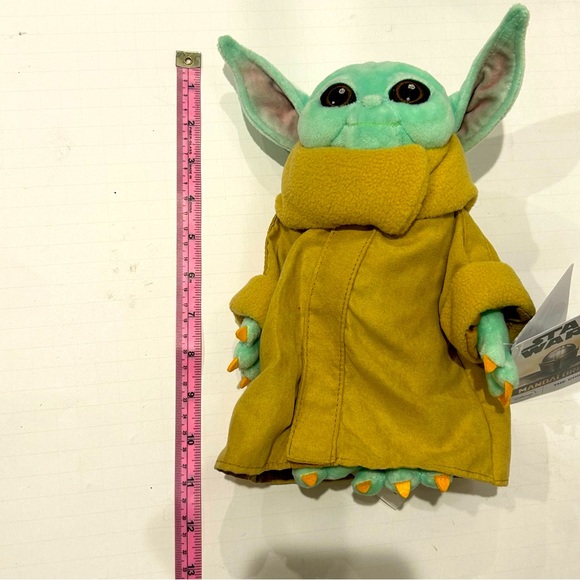 Star Wars Mandalorian the Child Plush - Picture 8 of 8